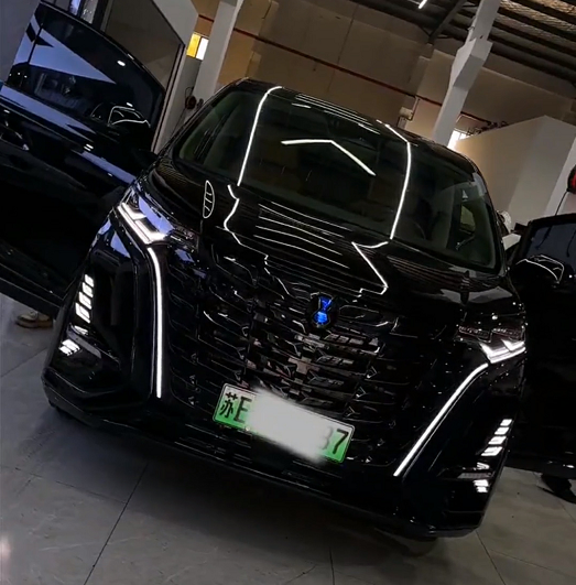 汽車內外飾件3D激光鐳雕剝漆打透光工藝與傳統(tǒng)工藝對比分析